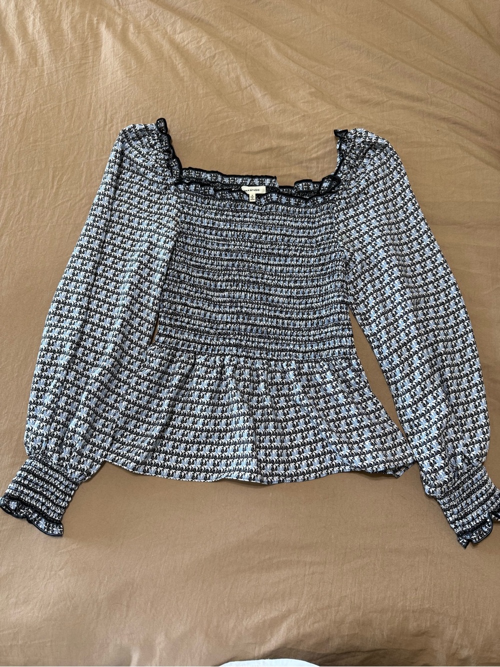 Max Studio Black & White Smocked Peplum Blouse